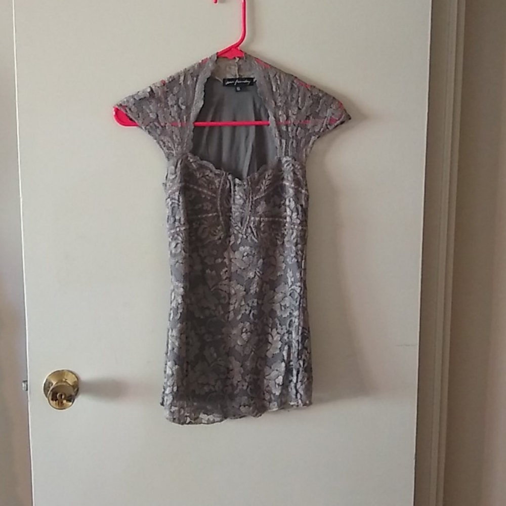 Ann Ferriday green olive lace top